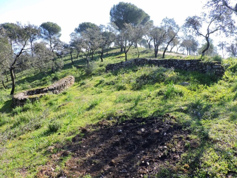 Trincheras de la Sierrezuela – Villafranca de Córdoba. (DESACTUALIZADA)