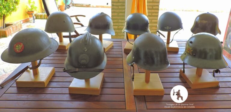 Cascos de la Guerra Civil – Colección Particular
